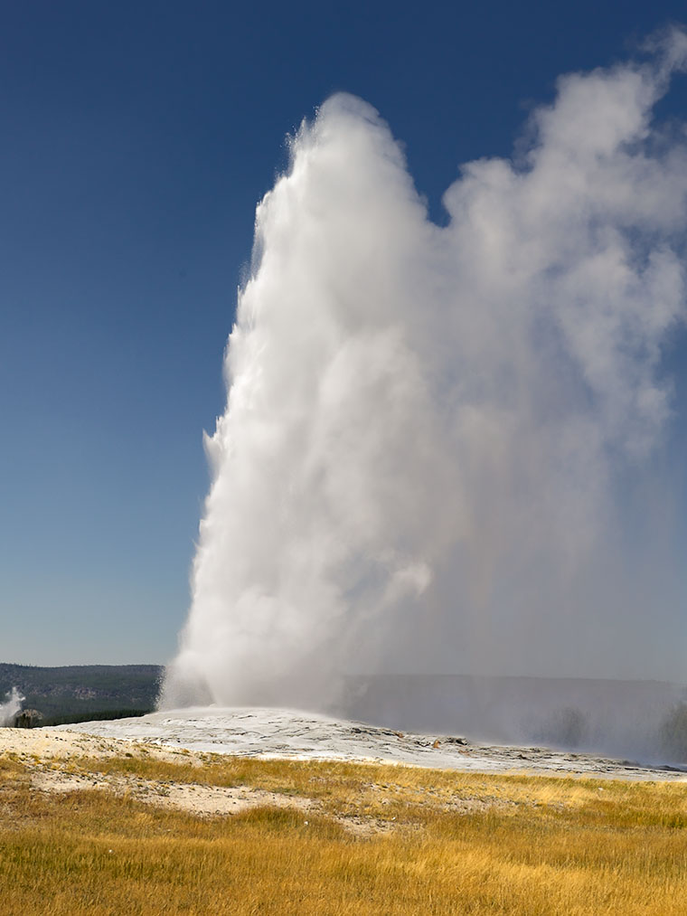 True to its name, the Old Faithful gyser performs on time again.